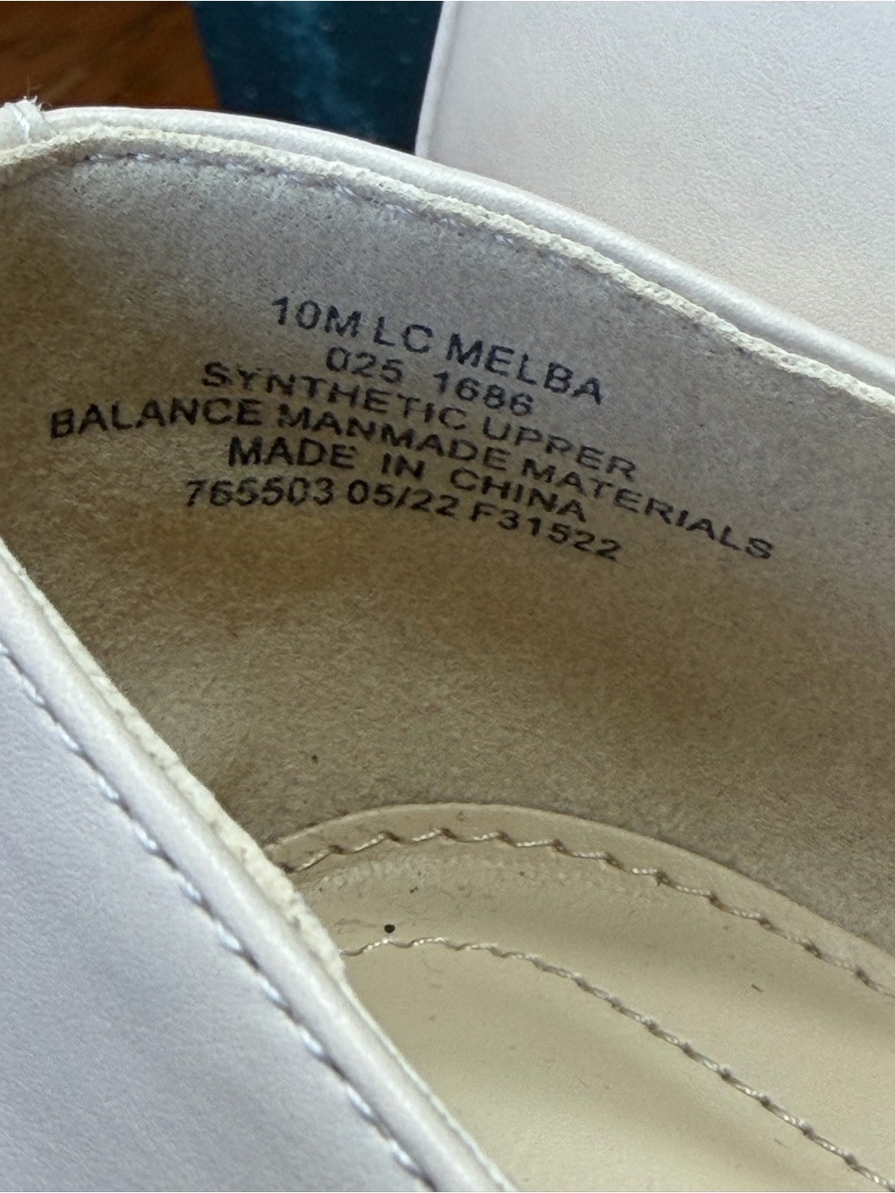 Liz Claiborne Classic 2010's‎ Off White Chain Loafer Heels 10M (GUC) - Picture 7 of 14